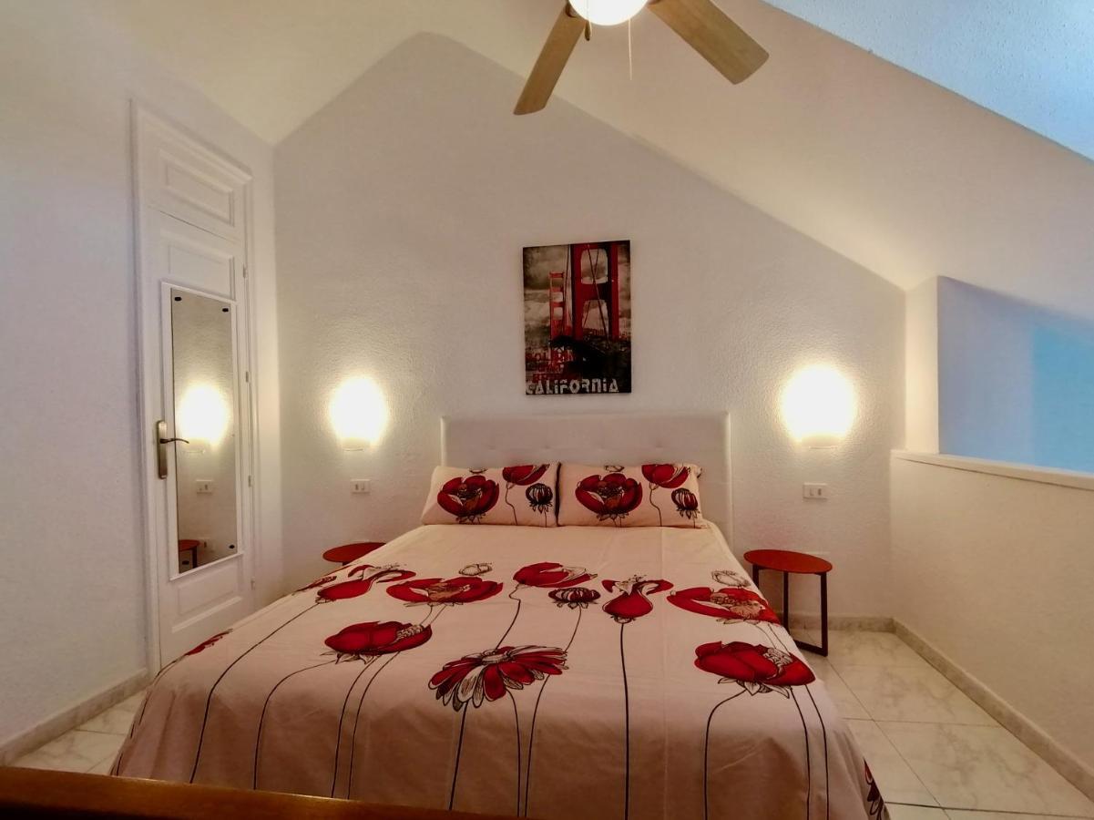 Golden View Holiday Home Плая де лас Америкас Екстериор снимка